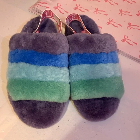 UGG Multicolor Fluffy Slippers - Picture 2 of 9